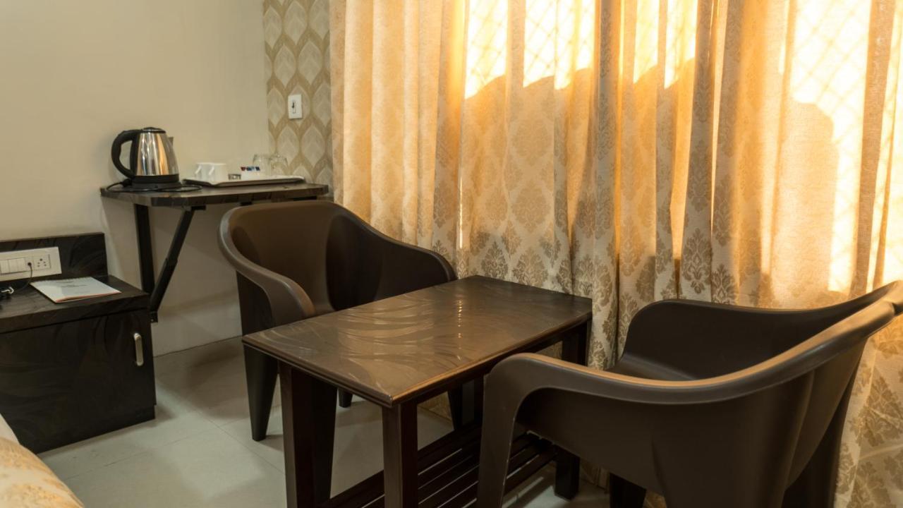 Hotel Dhavalgiri Thane Εξωτερικό φωτογραφία